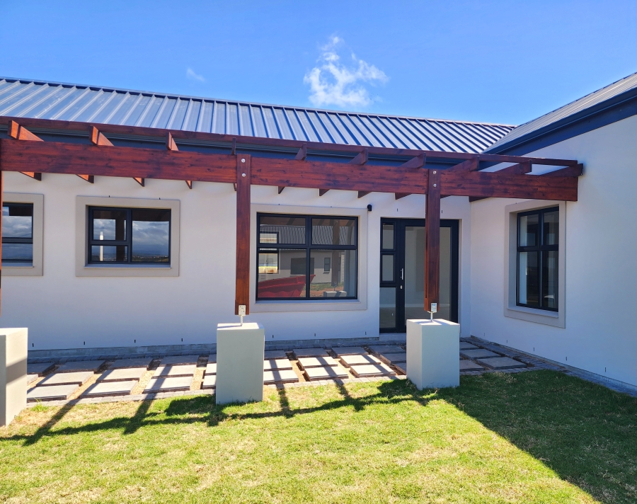 3 Bedroom Property for Sale in Hartland Lifestyle Estate Western Cape